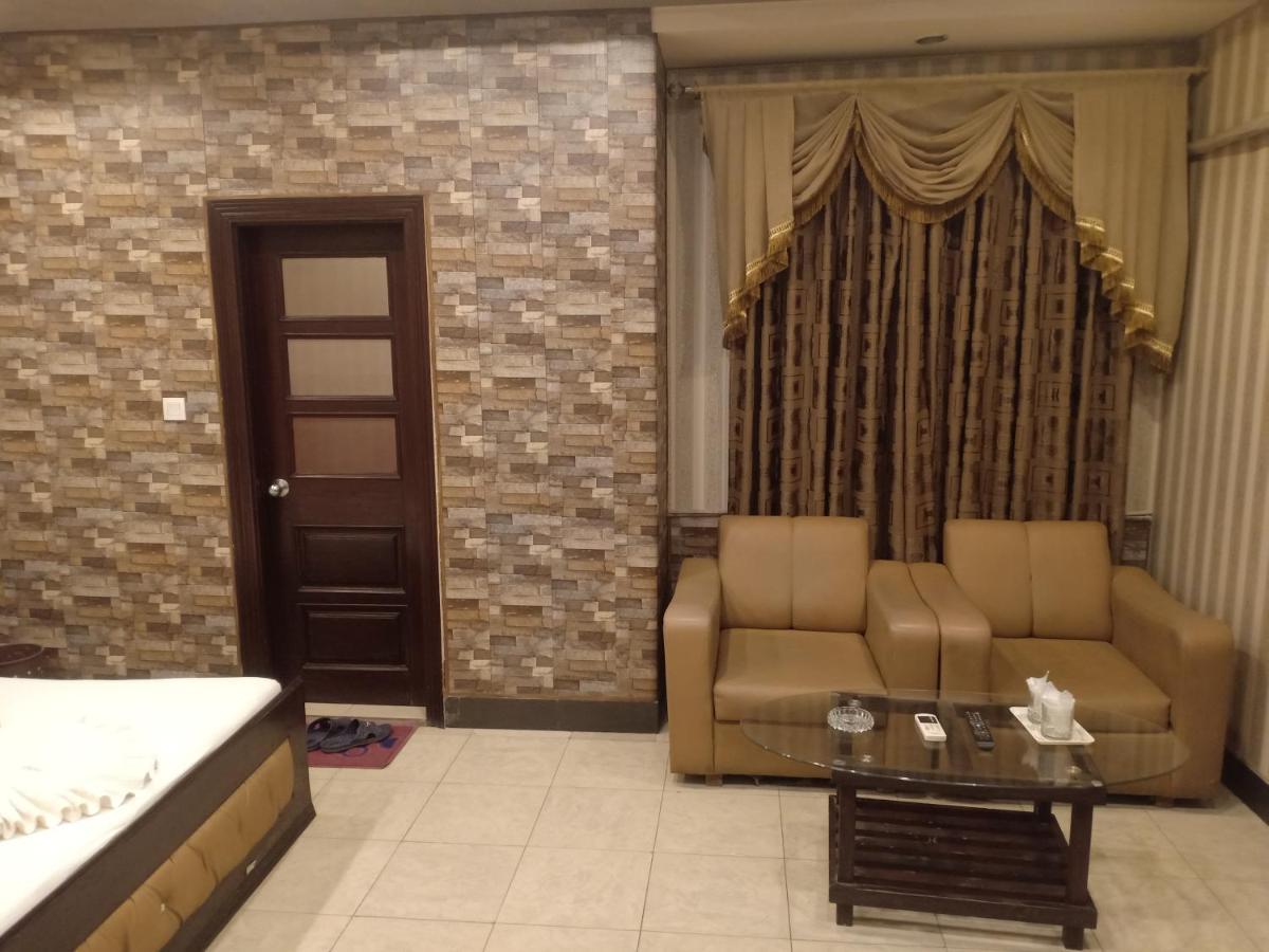 Hotel New Madina Faisalabad Extérieur photo
